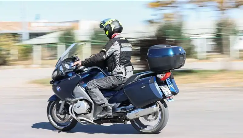 Motosiklet Sürücüsüne Kesilen Fazla Yolcu Cezası İptal Edildi: Nedenleri ve Sonuçları