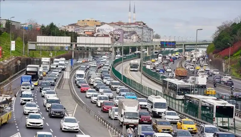 Trafikte Yeni Dönem Başlıyor: Genel Kurul'dan Onaylanan Cezalar Açıklandı